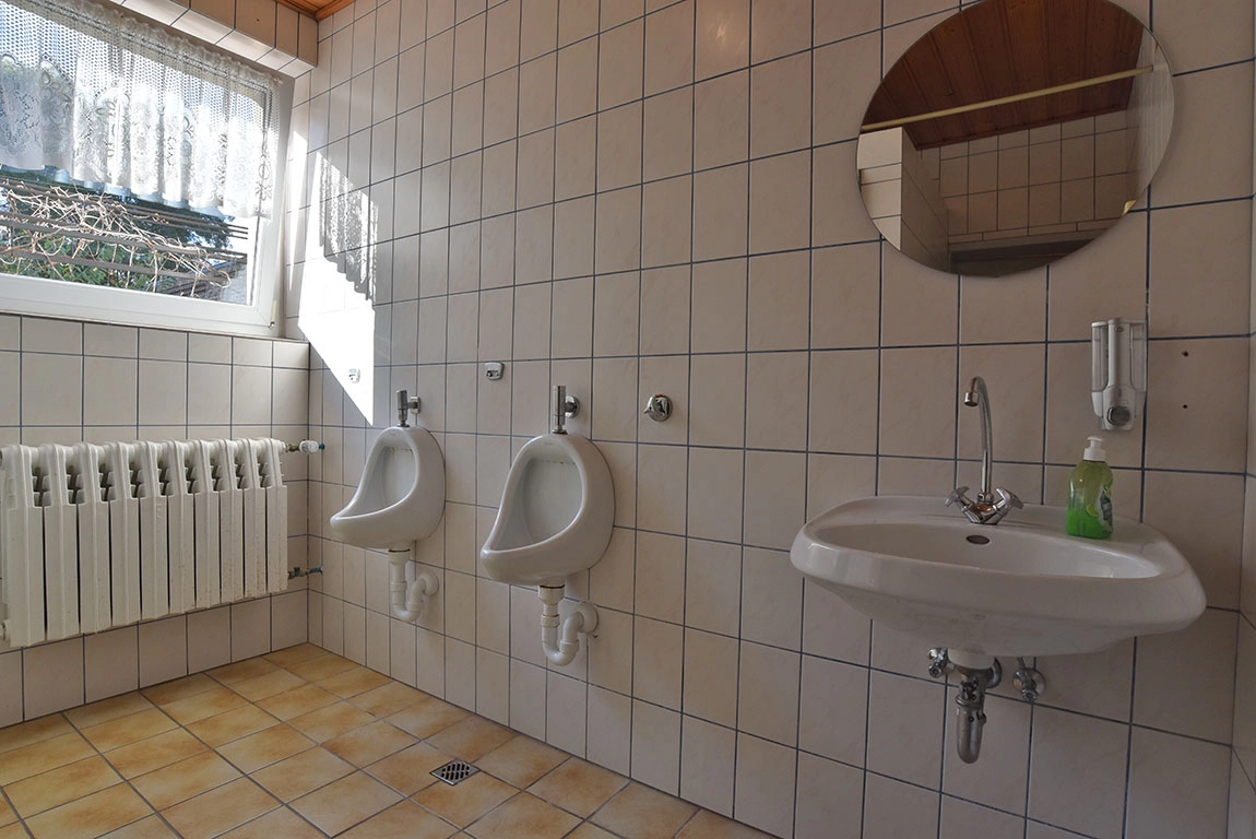 Mehrfamilienhaus + Pension + Gaststätte + Kegelhalle mit vielfältigen Möglichkeiten in Ketzin