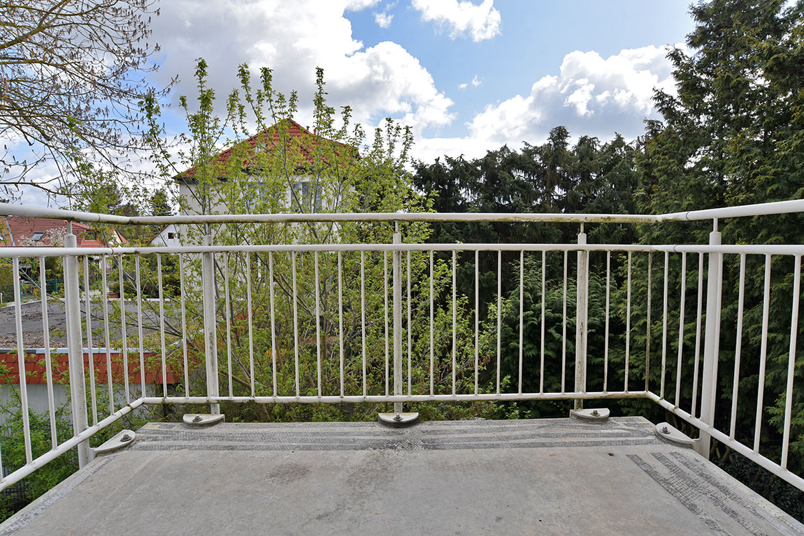 Bezugsfreie 1,5-Zimmer-Eigentumswohnung mit Balkon & PKW-Stellplatz