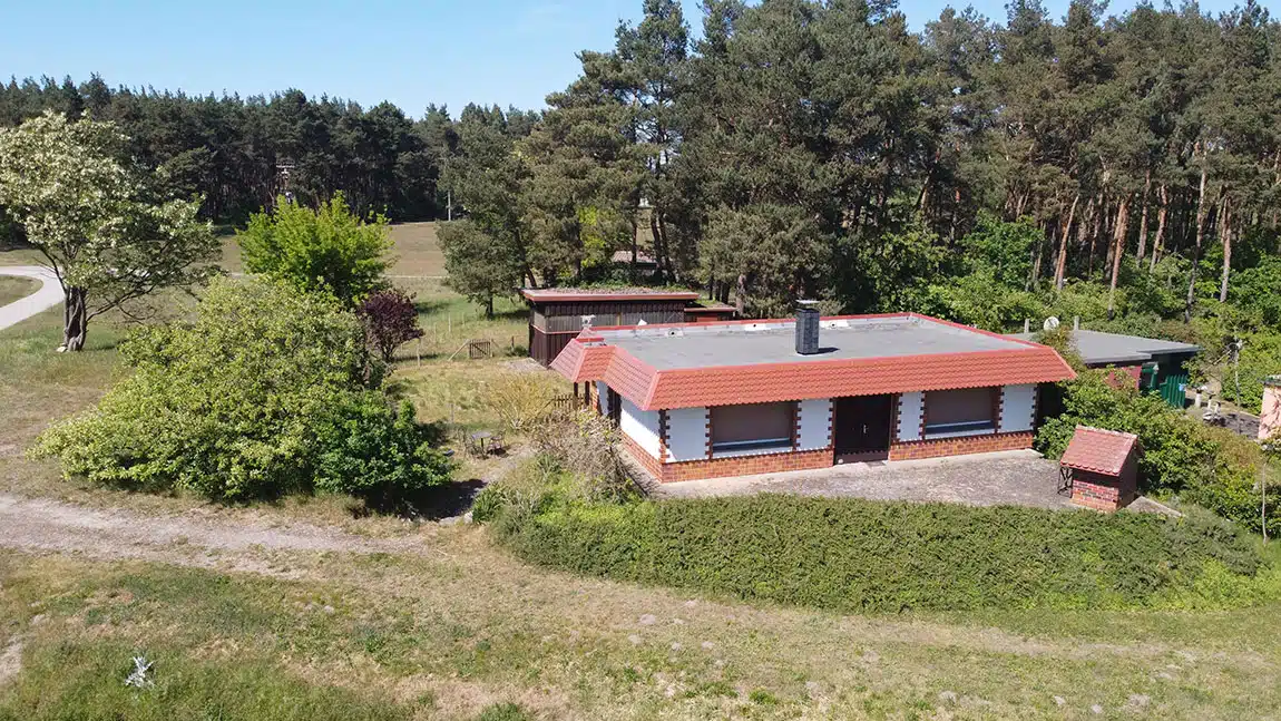 Paradies auf Erden! Wochenendhaus mit Wasserzugang nahe Wald und Feld