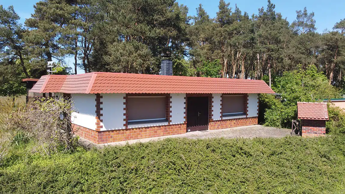 Paradies auf Erden! Wochenendhaus mit Wasserzugang nahe Wald und Feld