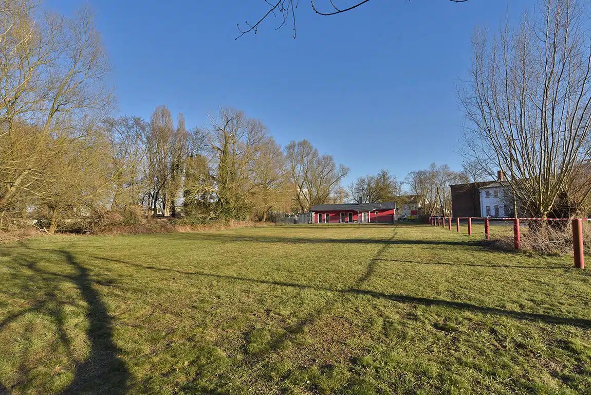 Zwei Grundstücke mit Bauvorbescheid für zwei Einfamilienhäuser in guter Lage von Rathenow