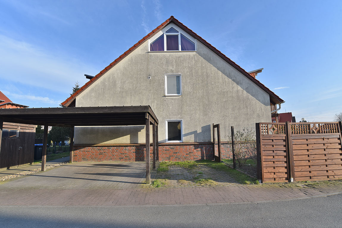 Voll vermietetes Mehrfamilienhaus mit 4 Parteien im Berliner Speckgürtel