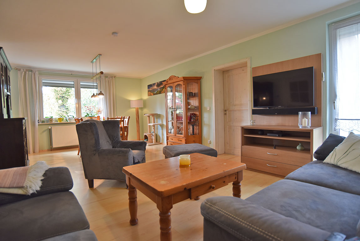 Liebevoll gepflegtes & modernisiertes Einfamilienhaus im Bungalowstil