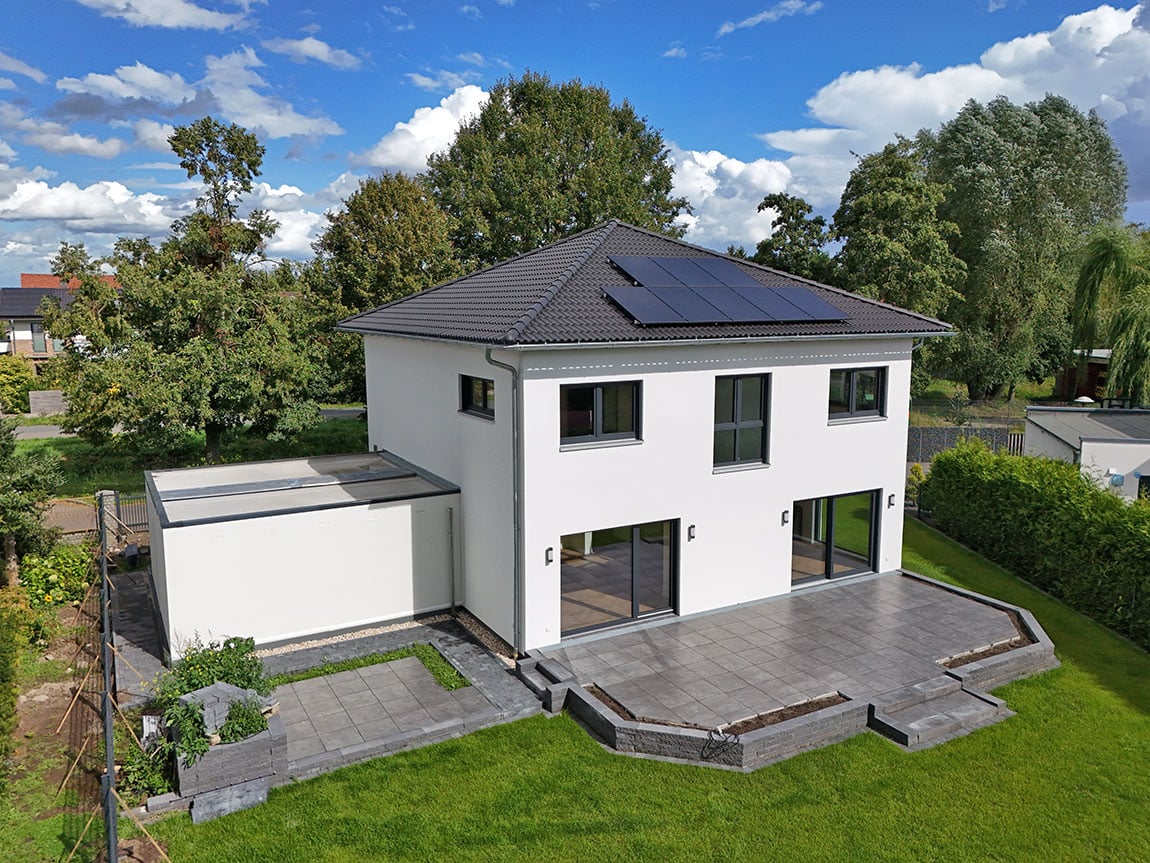 Großzügig / energieeffizient / hochwertig ausgestattet! Stadtvilla mit Luft-Wasser-Wärmepumpe & PV-Anlage