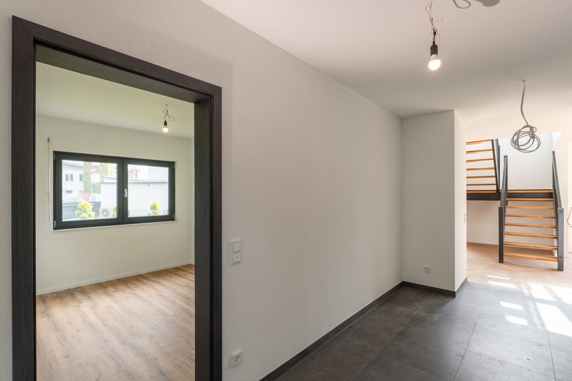 Großzügig / energieeffizient / hochwertig ausgestattet! Stadtvilla mit Luft-Wasser-Wärmepumpe & PV-Anlage