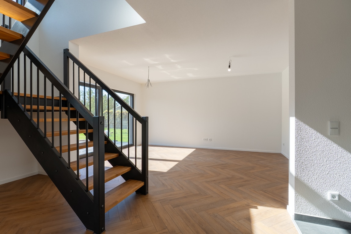 Großzügig / energieeffizient / hochwertig ausgestattet! Stadtvilla mit Luft-Wasser-Wärmepumpe & PV-Anlage