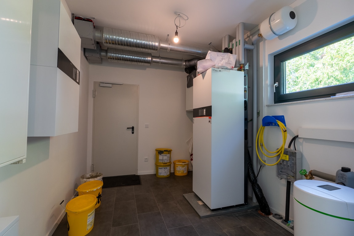 Großzügig / energieeffizient / hochwertig ausgestattet! Stadtvilla mit Luft-Wasser-Wärmepumpe & PV-Anlage