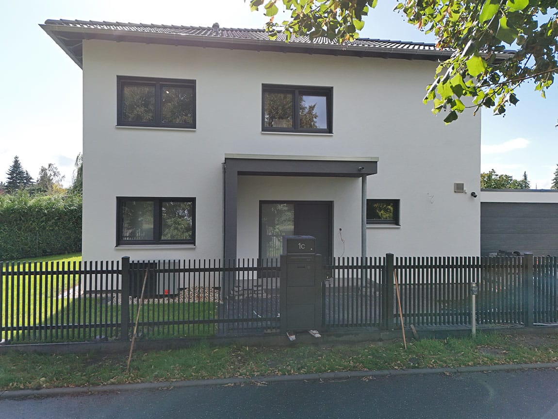 Großzügig / energieeffizient / hochwertig ausgestattet! Stadtvilla mit Luft-Wasser-Wärmepumpe & PV-Anlage