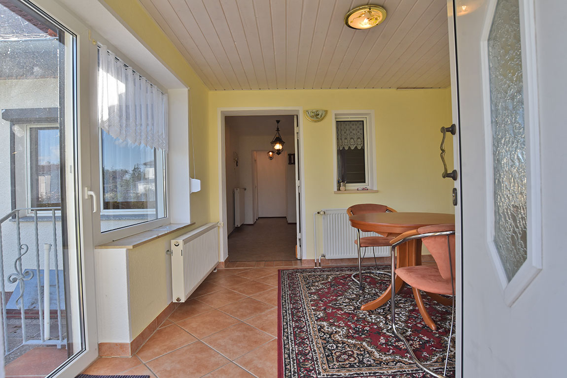 Einfamilienhaus mit multifunktionalem Nebengelass / Werkstatthalle in Rathenow