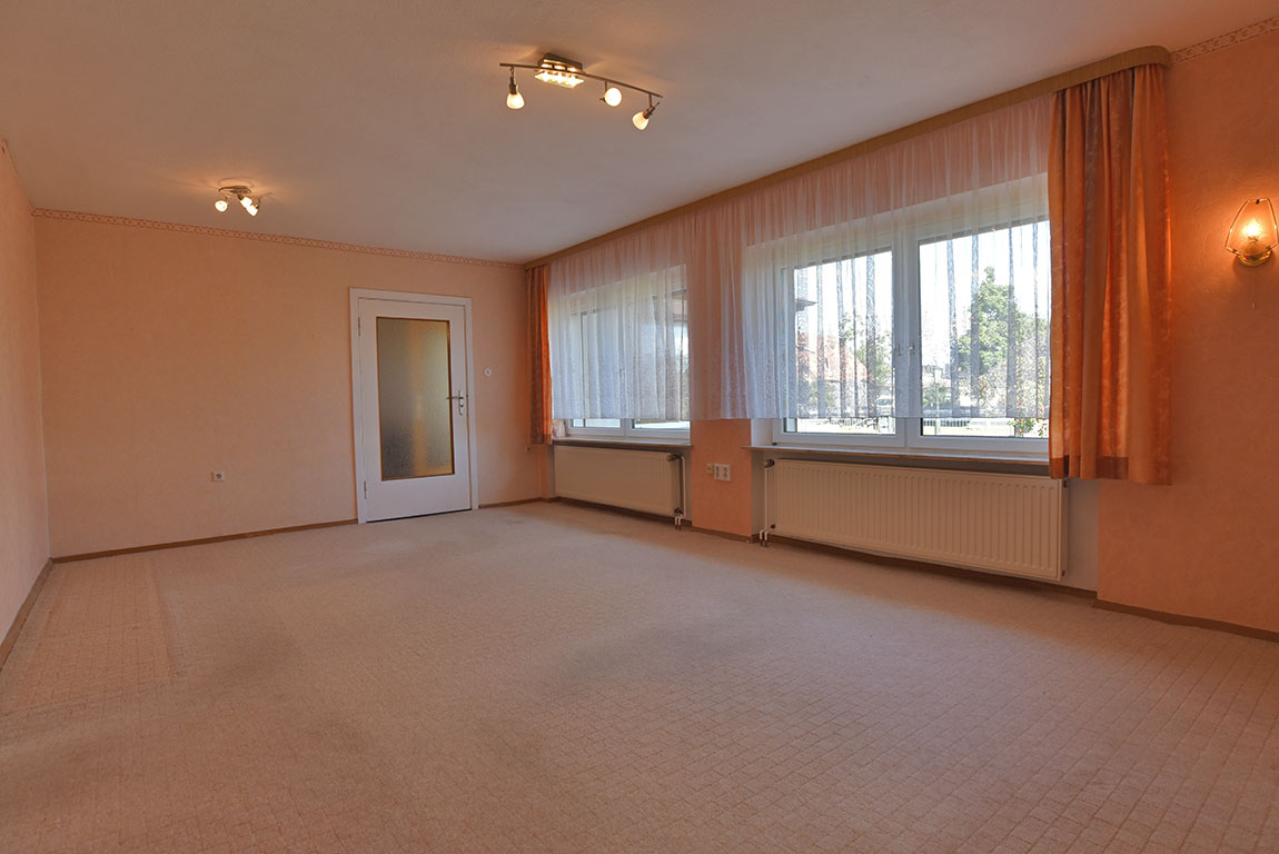 Einfamilienhaus mit multifunktionalem Nebengelass / Werkstatthalle in Rathenow