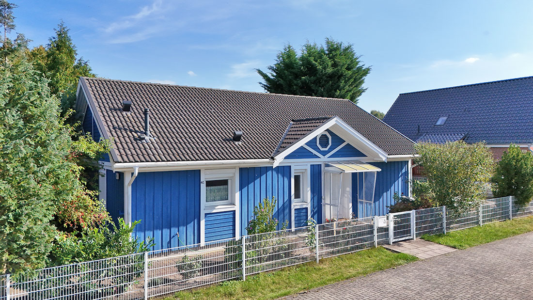 Schwedenhaus / Einfamilienhaus aus Holz im altersgerechten Bungalowstil in Brieselang