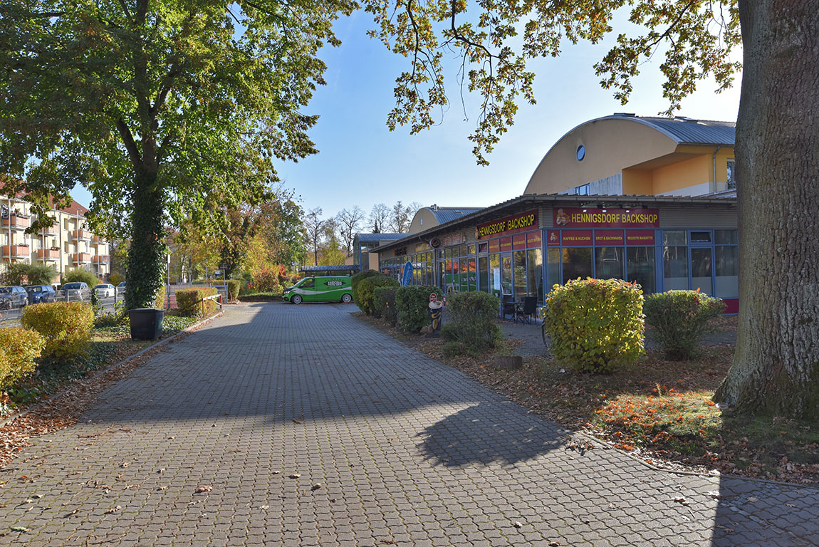 Kapitalanlage! Vermieteter und gepflegter Gewerbeladen mit Schaufensterfront in Hennigsdorf