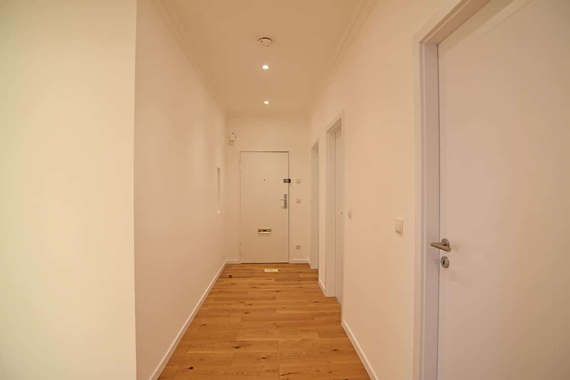 Erstbezug nach Sanierung! Gut geschnittene 2-Zimmer-Eigentumswohnung mit Süd-Balkon