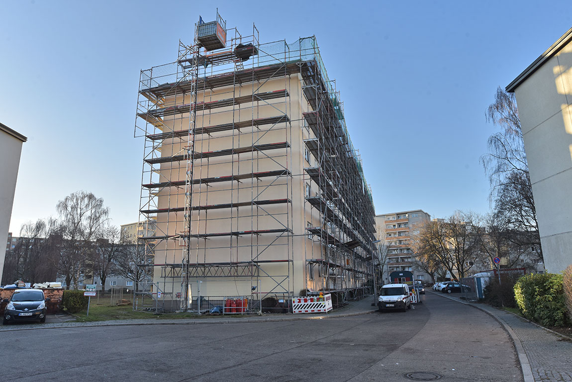 Erstbezug nach Sanierung! Gut geschnittene 2-Zimmer-Eigentumswohnung mit Süd-Balkon