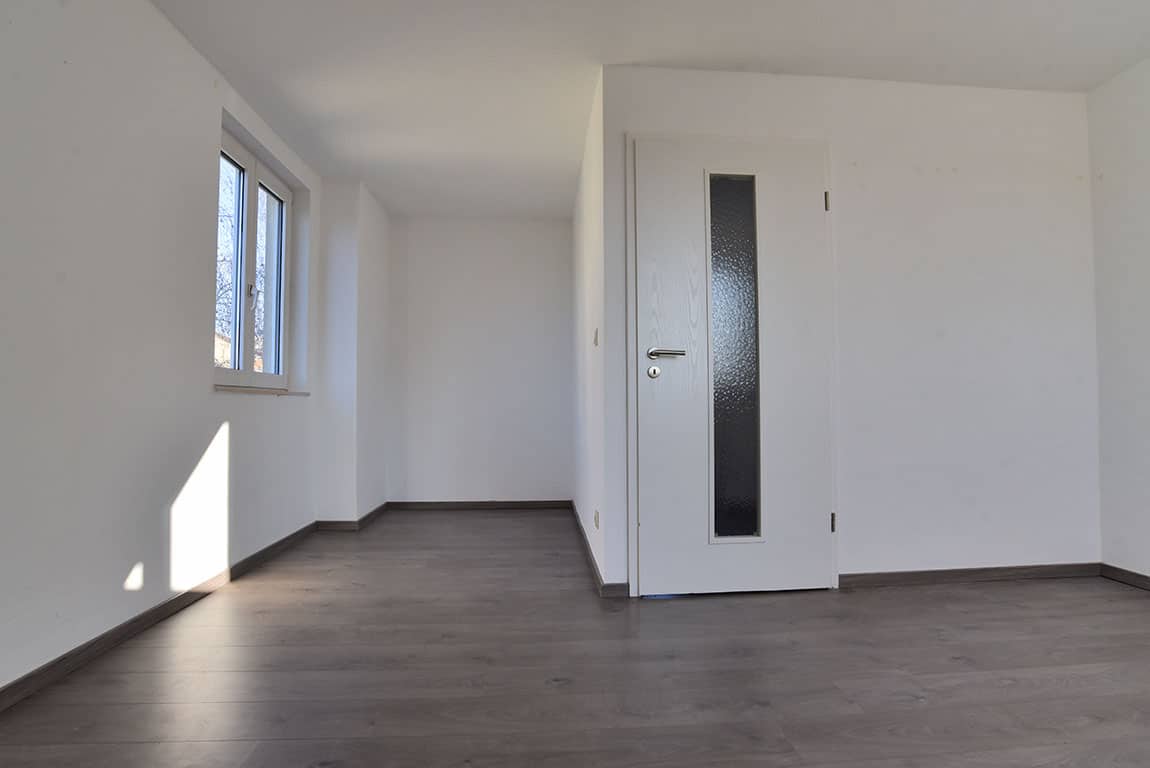 Behagliches Reihenendhaus mit 5 Zimmern und viel Platz für die Familie In Falkensee-Finkenkrug