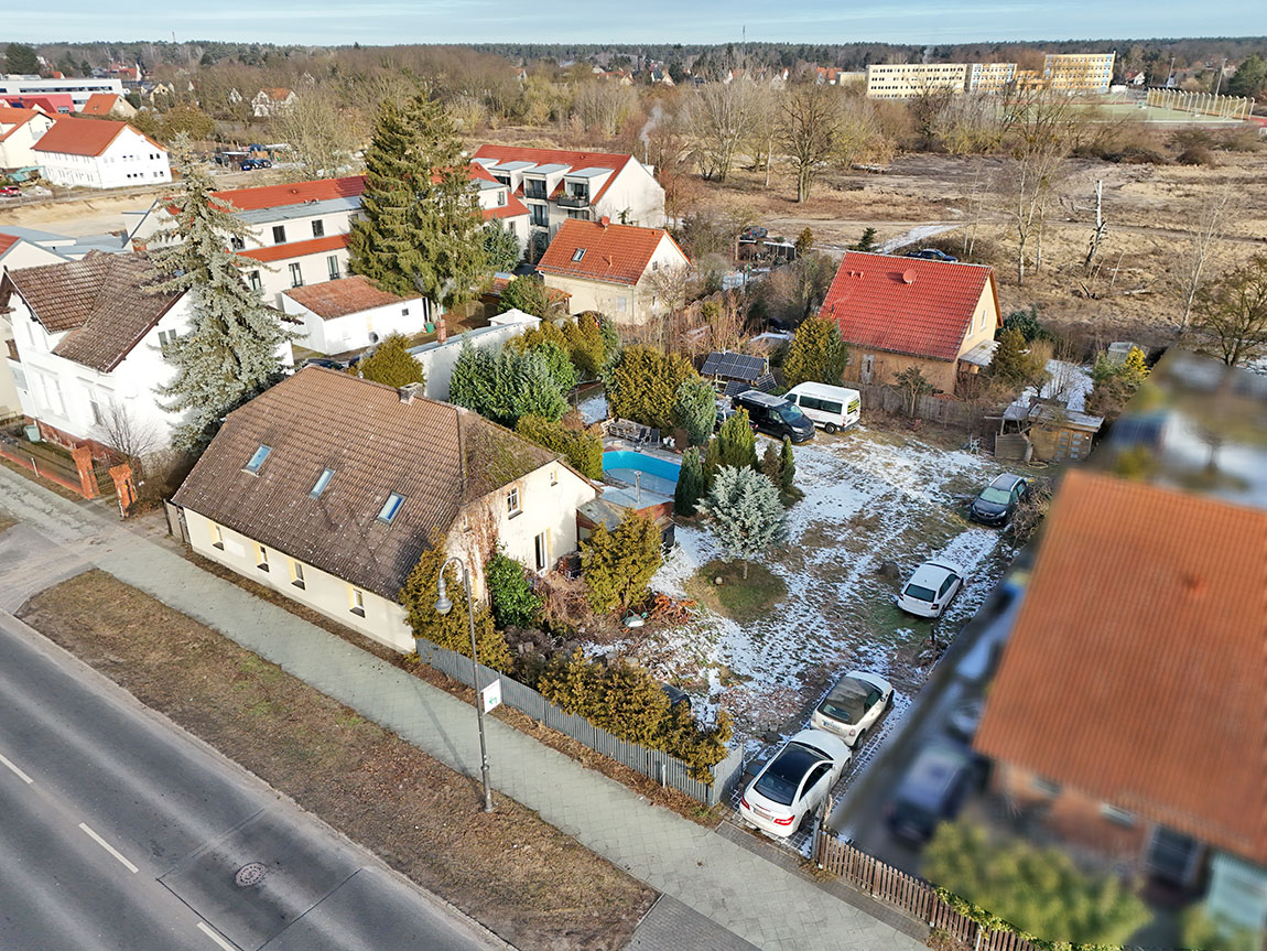 GRZ 0,4 und bis zu 3 Geschosse!  Wohnbaugrundstück in zentraler Lage nahe Rathaus Falkensee