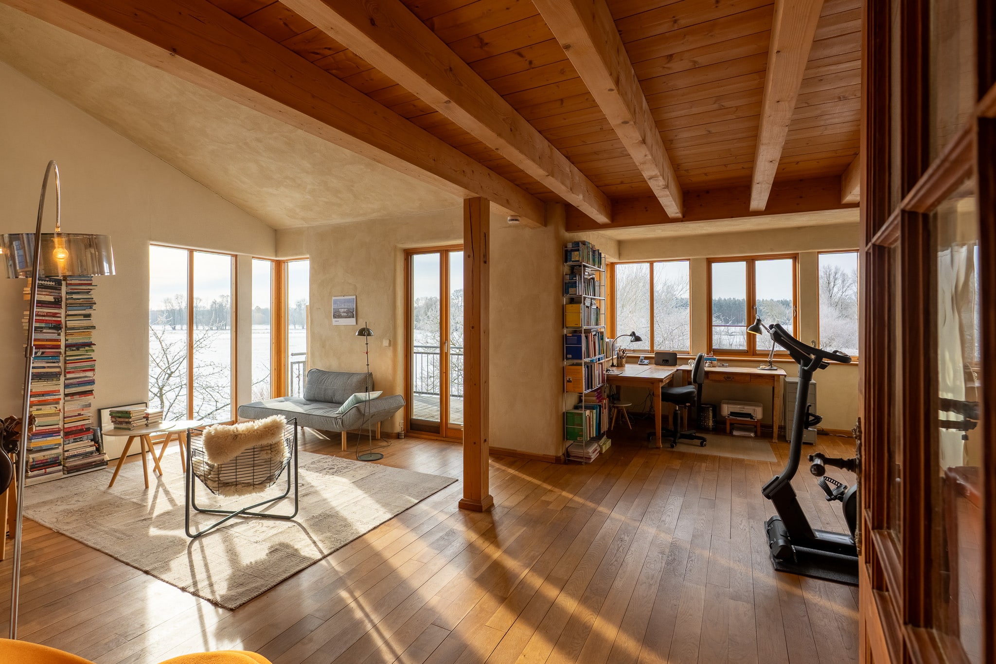 Ein Refugium aus Holz, Licht und Weite! Stilvolles Ökohaus in mitten der Natur von Kremmen