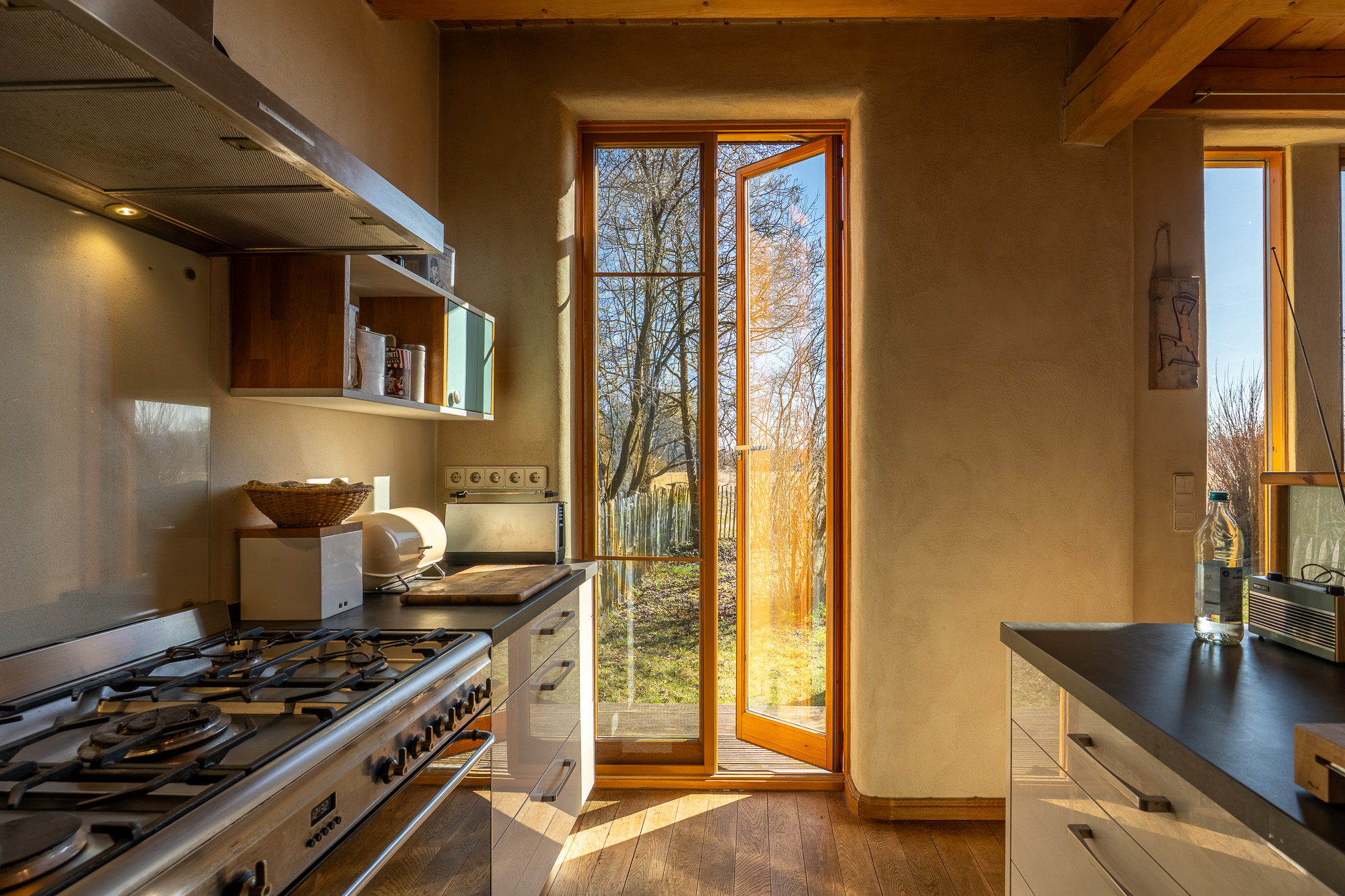 Ein Refugium aus Holz, Licht und Weite! Stilvolles Ökohaus in mitten der Natur von Kremmen