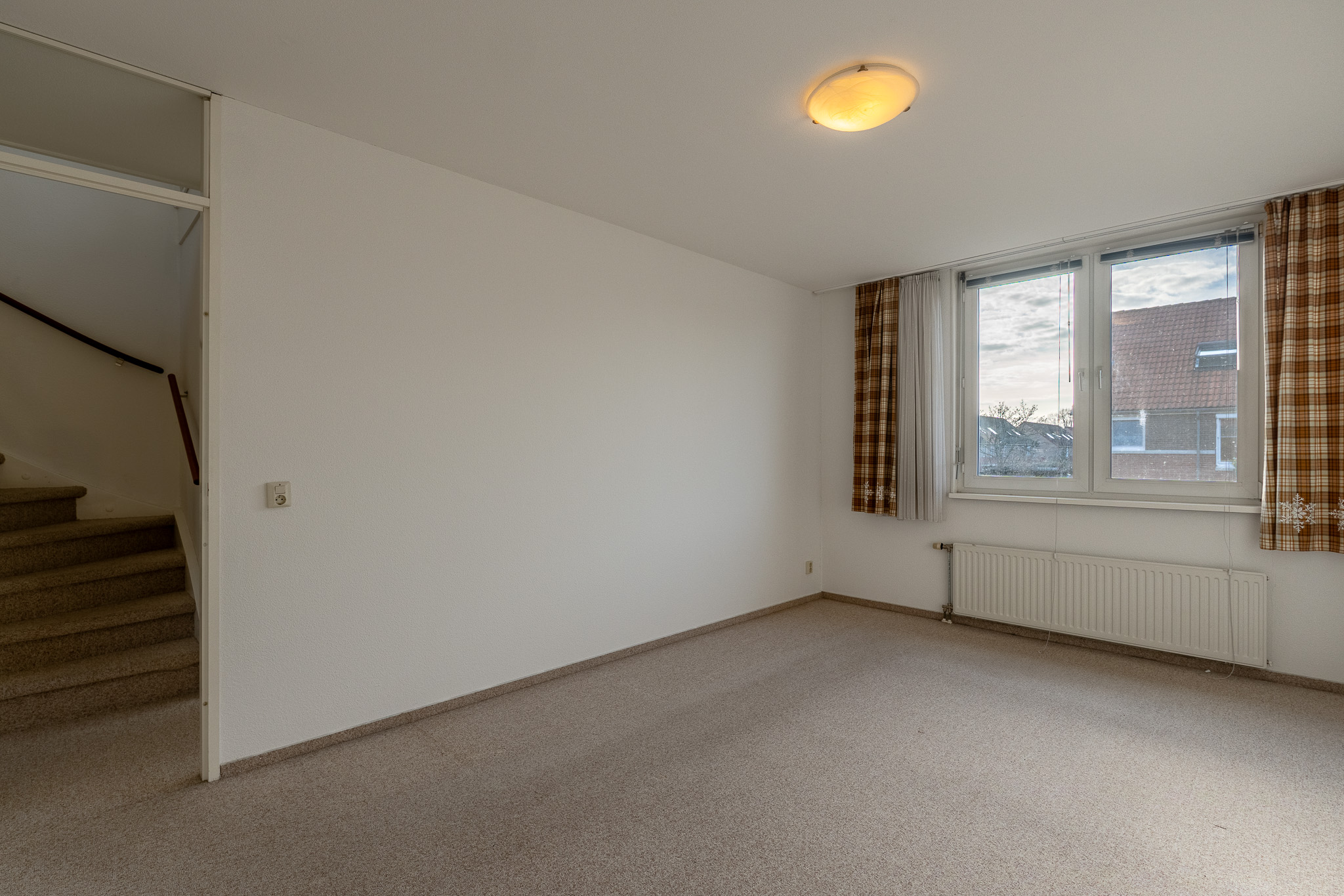 Verklinkertes Reihenendhaus mit holländischem Flair und familienfreundlicher Raumaufteilung in Falkensee-Finkenkrug