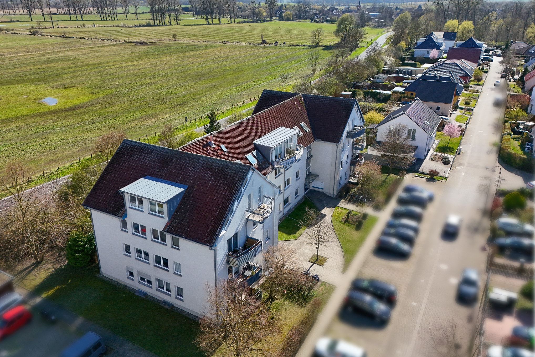 Bezugsfreie 2-Zimmer-Eigentumswohnung mit Balkon, PKW-Stellplatz und Kellerraum in bester Wohnlage