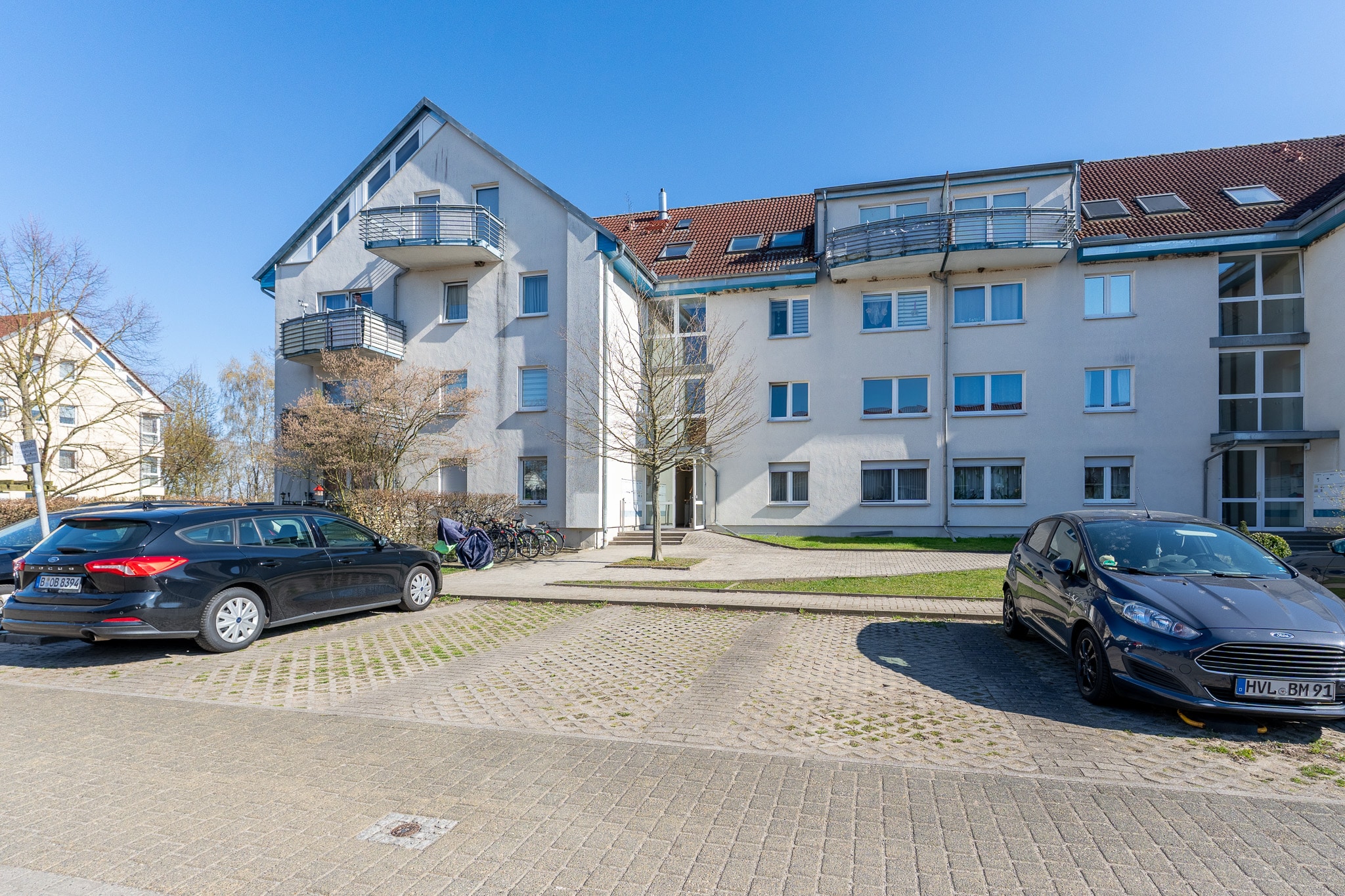 Bezugsfreie 2-Zimmer-Eigentumswohnung mit Balkon, PKW-Stellplatz und Kellerraum in bester Wohnlage