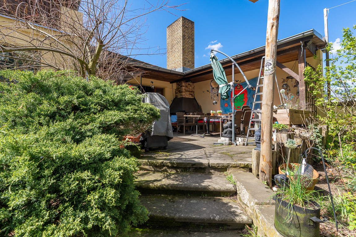 Wohnkomfort trifft Altbaucharme! Großzügiges Ein- bis Dreifamilienhaus auf großem Grundstück in Wusterwitz
