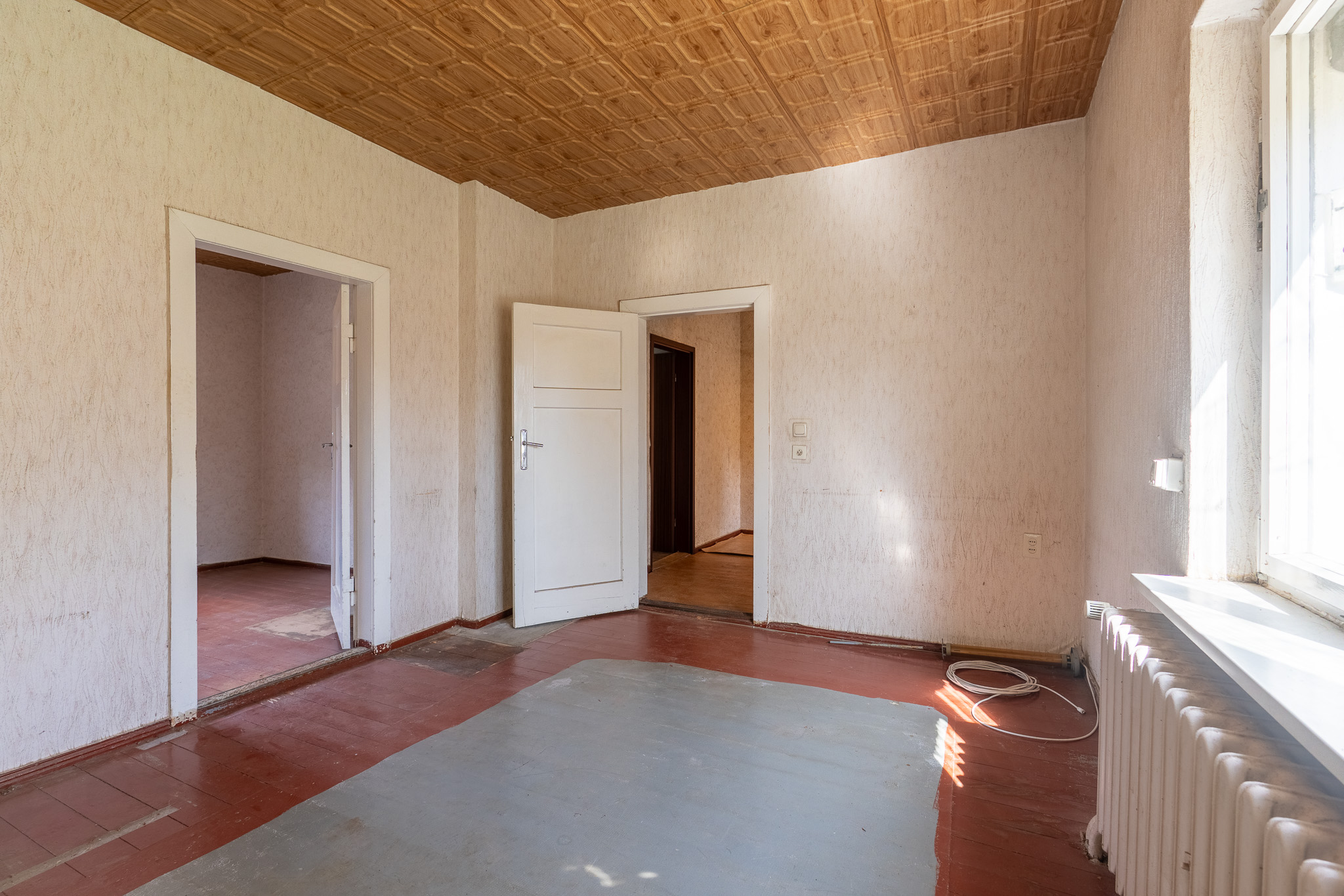 Sanierungsbedürftiges Einfamilienhaus mit Potential auf großzügigem Grundstück in Falkensee-Finkenkrug