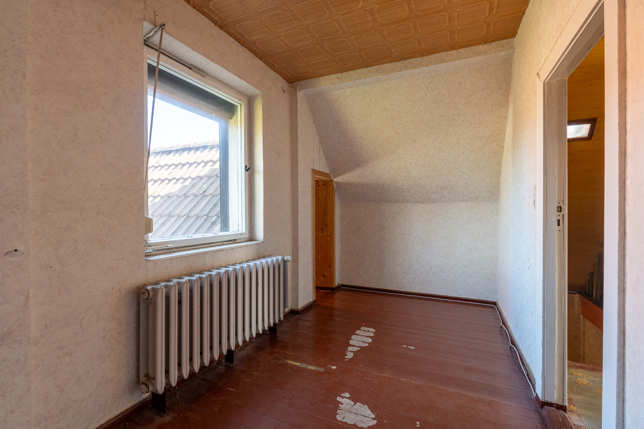 Sanierungsbedürftiges Einfamilienhaus mit Potential auf großzügigem Grundstück in Falkensee-Finkenkrug